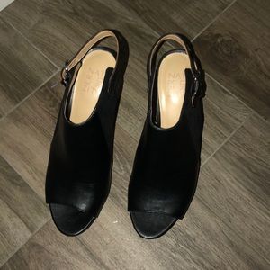 Open toe black boot.